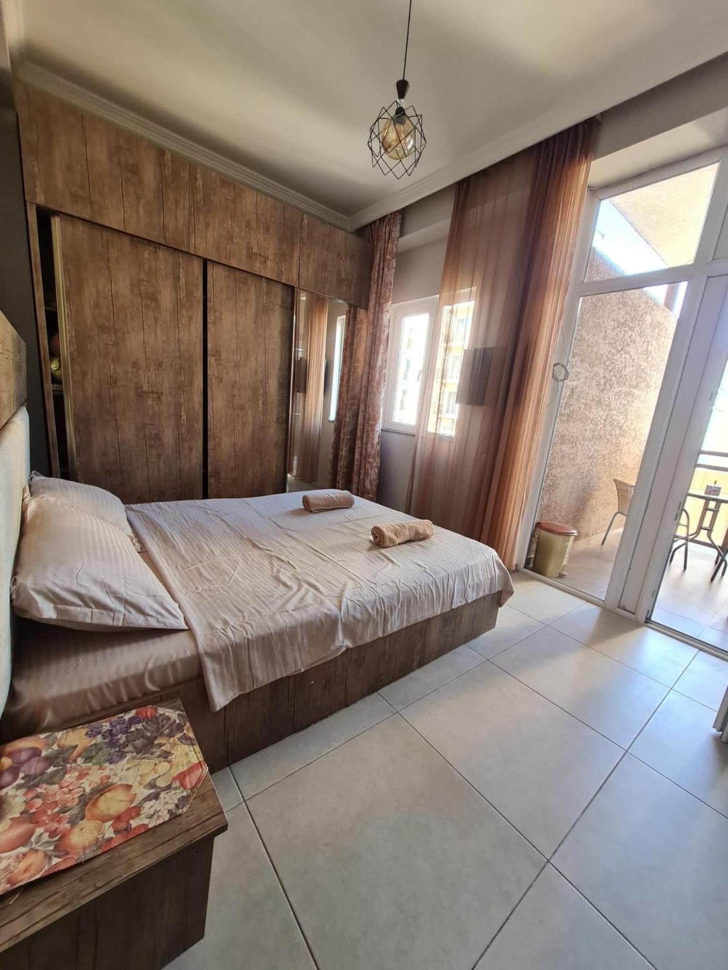Apartment Sweet Saburtalo *